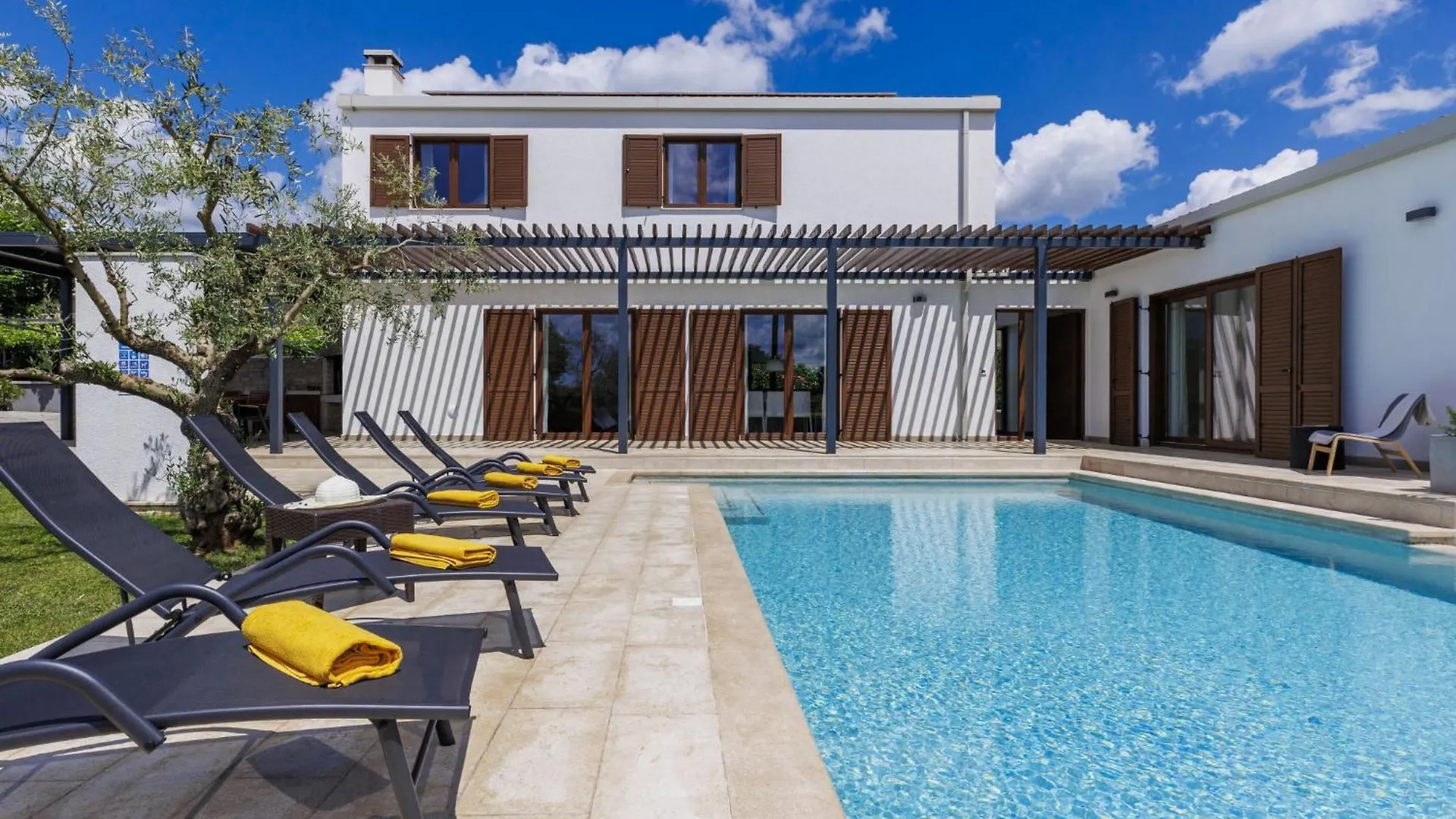 Contatos de Villa Luna Rossa By Interhome